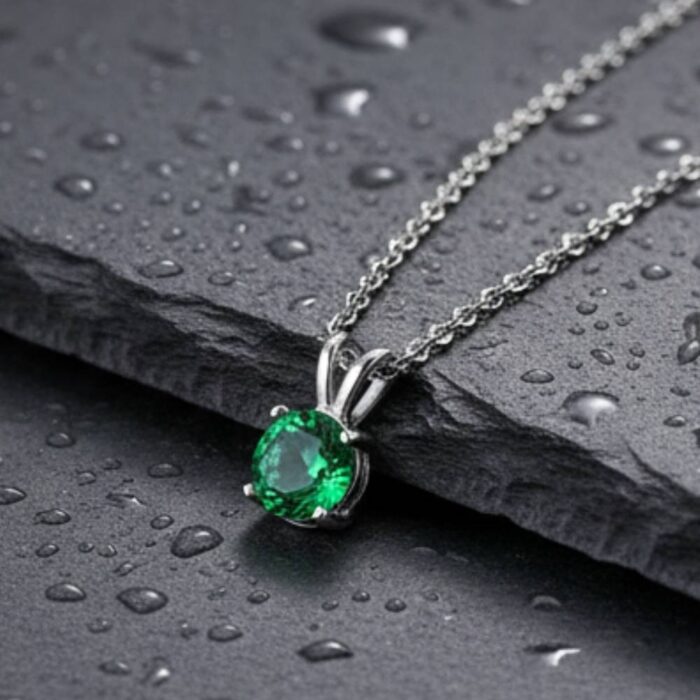 Emerald Green Solitaire Zircon Pendant Necklace (1) Emerald Green Solitaire Zircon Pendant Necklace (304 Stainless Steel)