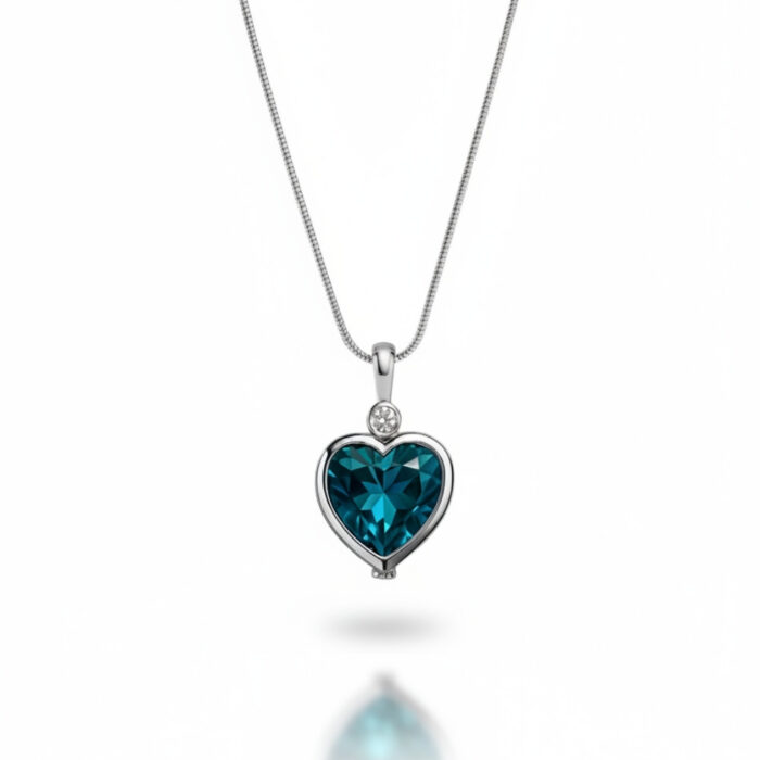 Timeless Love Heart Solitaire Necklace (1) Timeless Love Heart Solitaire Necklace
