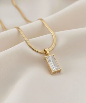 Minimal Baguette Bar Snake Chain Transparent necklace fabric