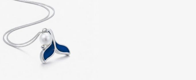 Blue Whale Tail Pearl Pendant Necklace